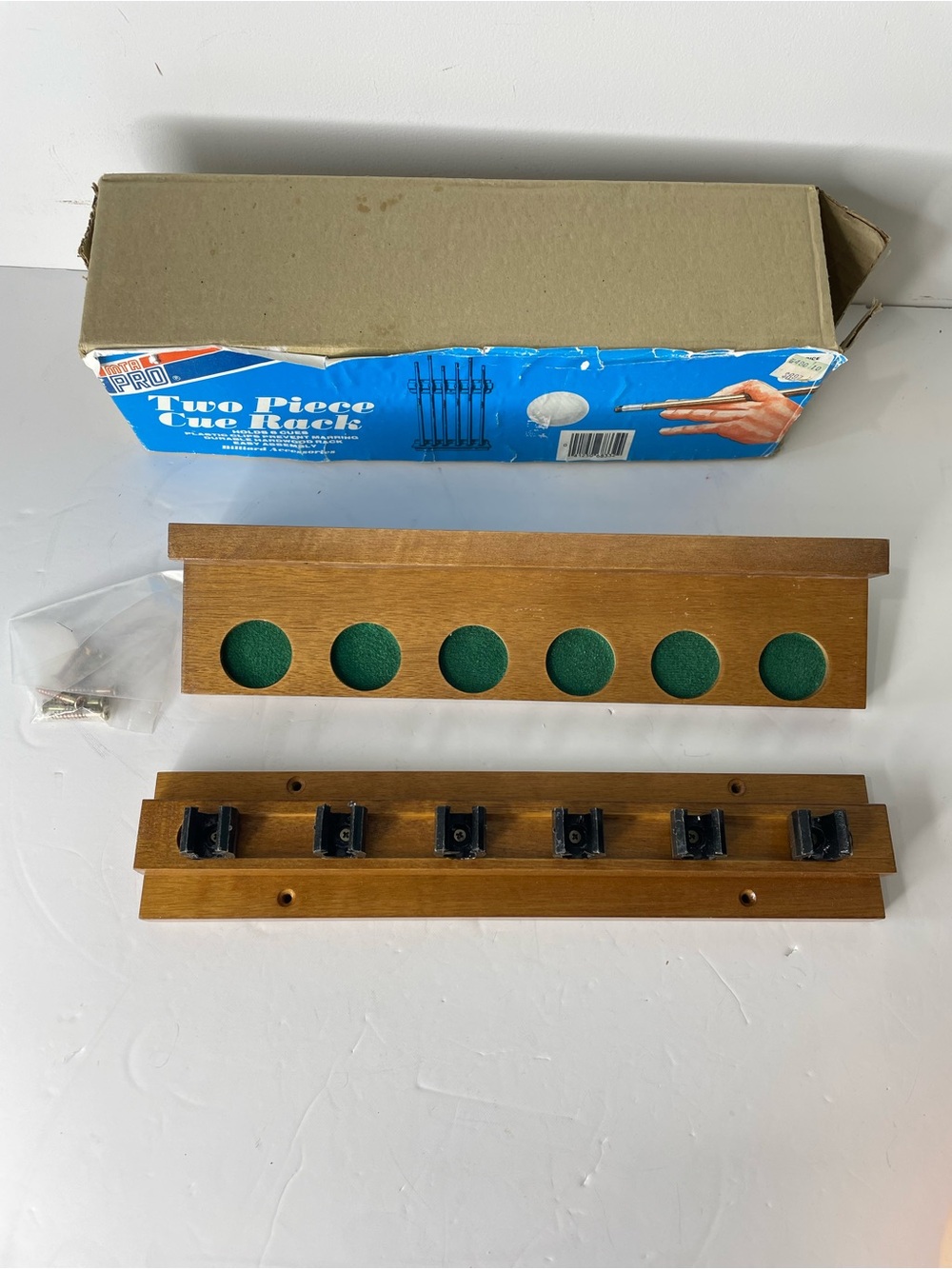 MTA Pro Vintage 2 Piece Cue Rack Wood NOS Holds 6 Pool Sticks NIB
